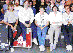band007